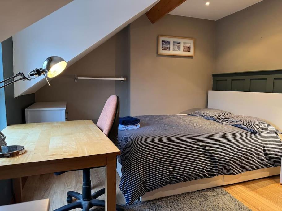 Stylish, Spacious And Central 4 Bedroom House *